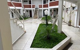 Apartamento Ubatuba em frente ao mar maranduba